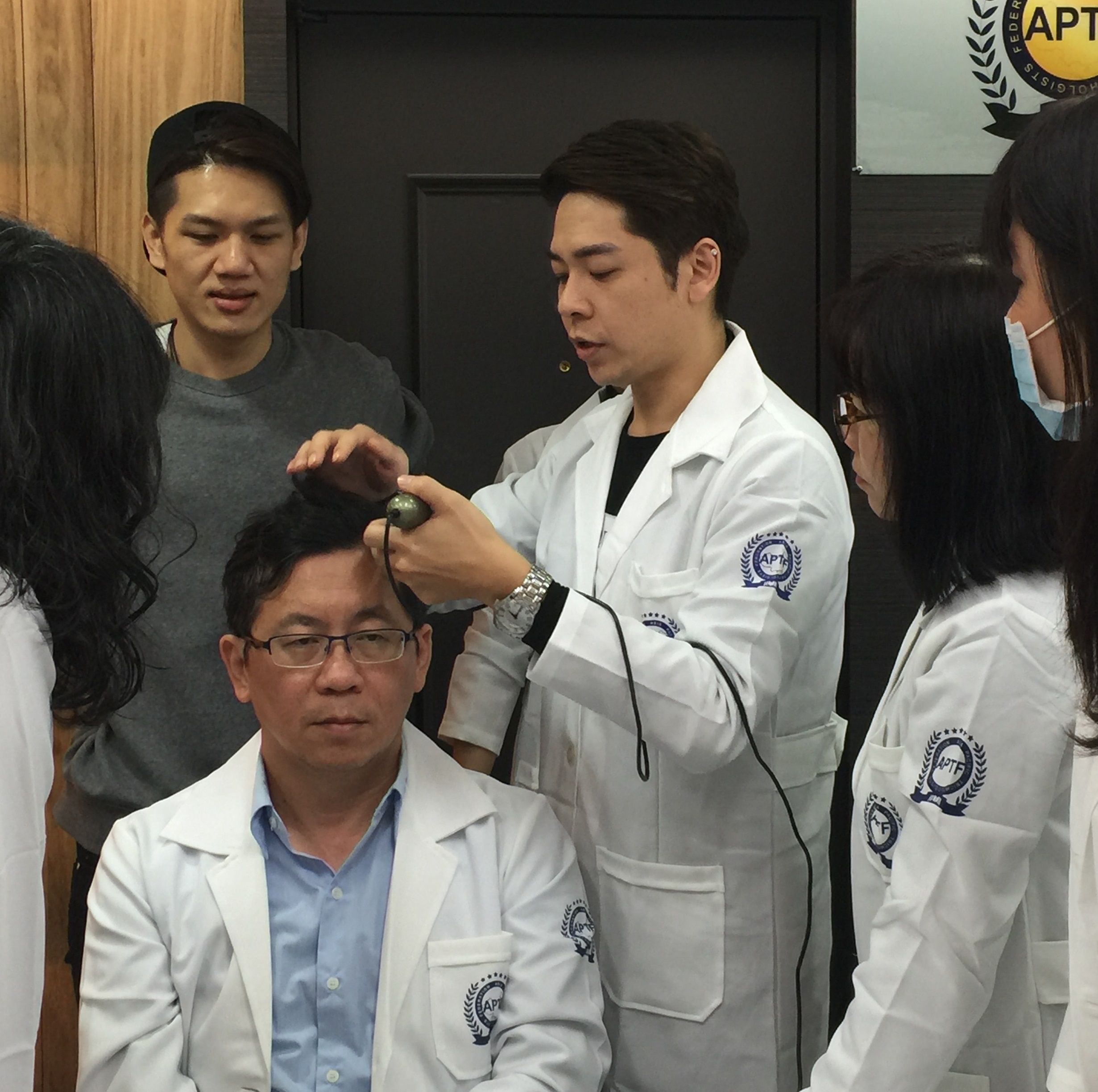 「學會APTF頭皮管理後回到職場的酸甜苦辣」